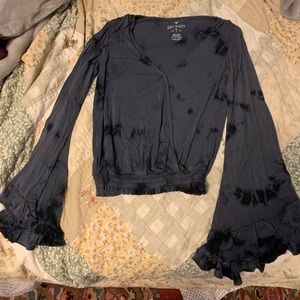 Cute American eagle soft and sexy blouse worn once